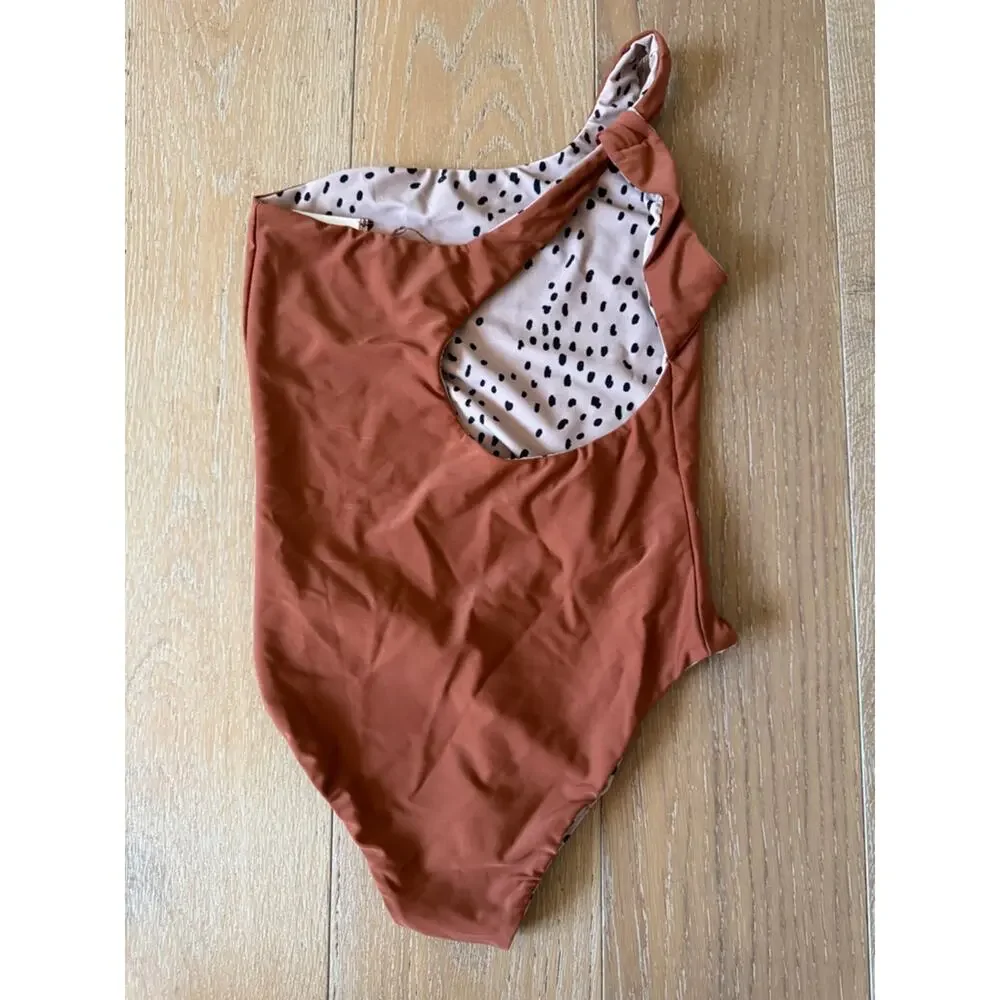 Kainani Swimwear Genevieve Reversible One Shoulder Swimsuit M Caramel Speckle